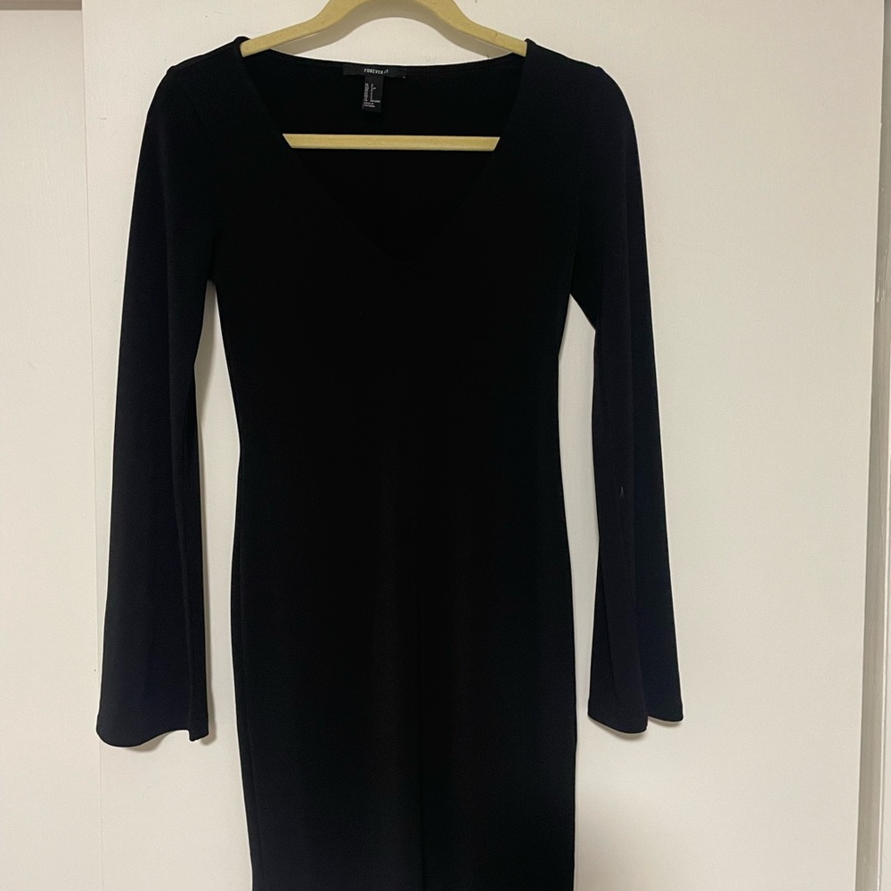 Elegant Black Long Sleeve Dress